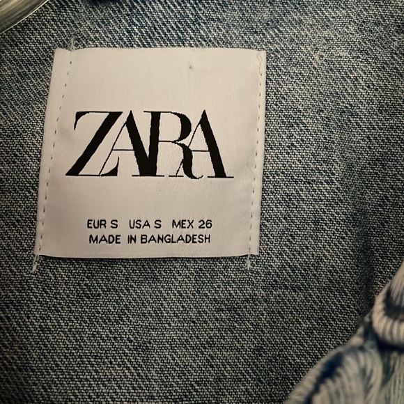 Zara jean vest in size small - Picture 2 of 3